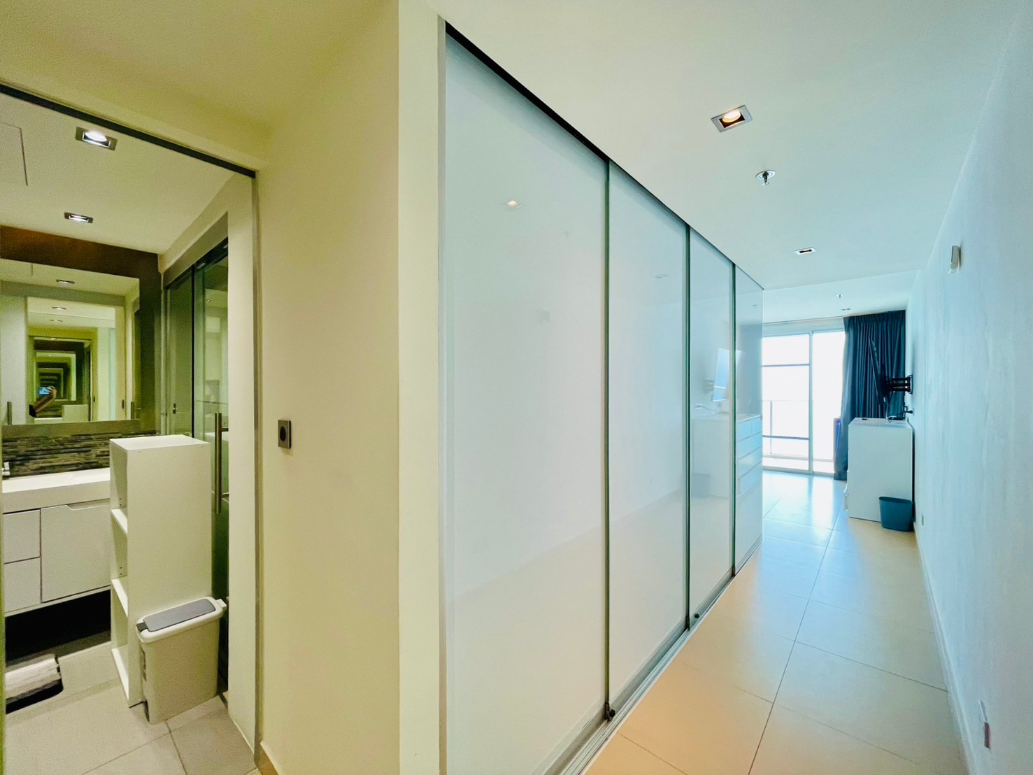 Sands Condo Direct Ocean For Rent And Sale photo 33