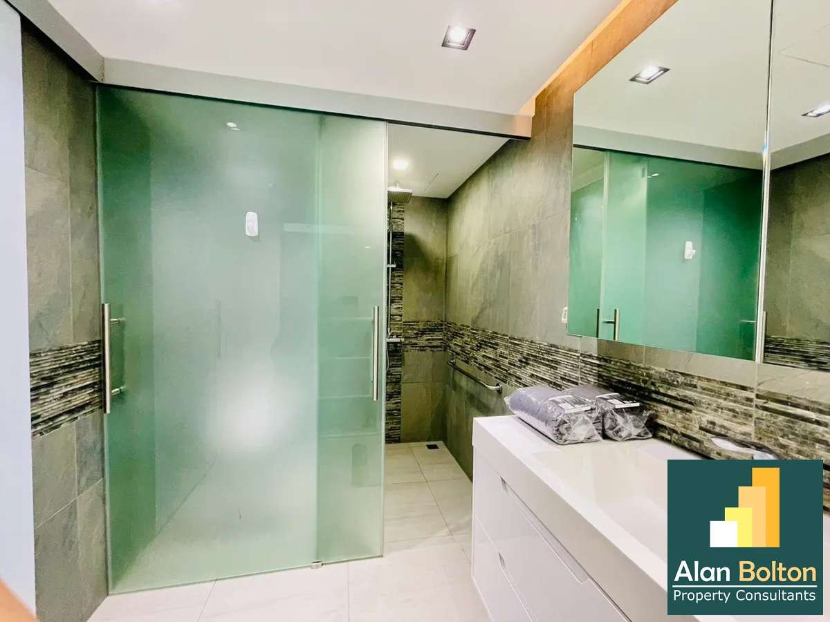 Sands Condo Direct Ocean For Rent And Sale photo 12