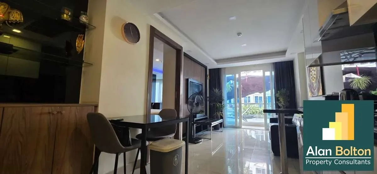 Grand Avenue Residence photo 11