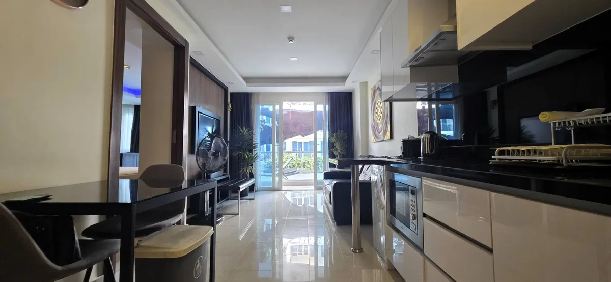Grand Avenue Residence photo 20