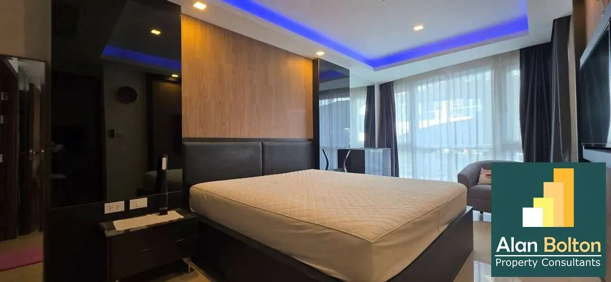 Grand Avenue Residence photo 9