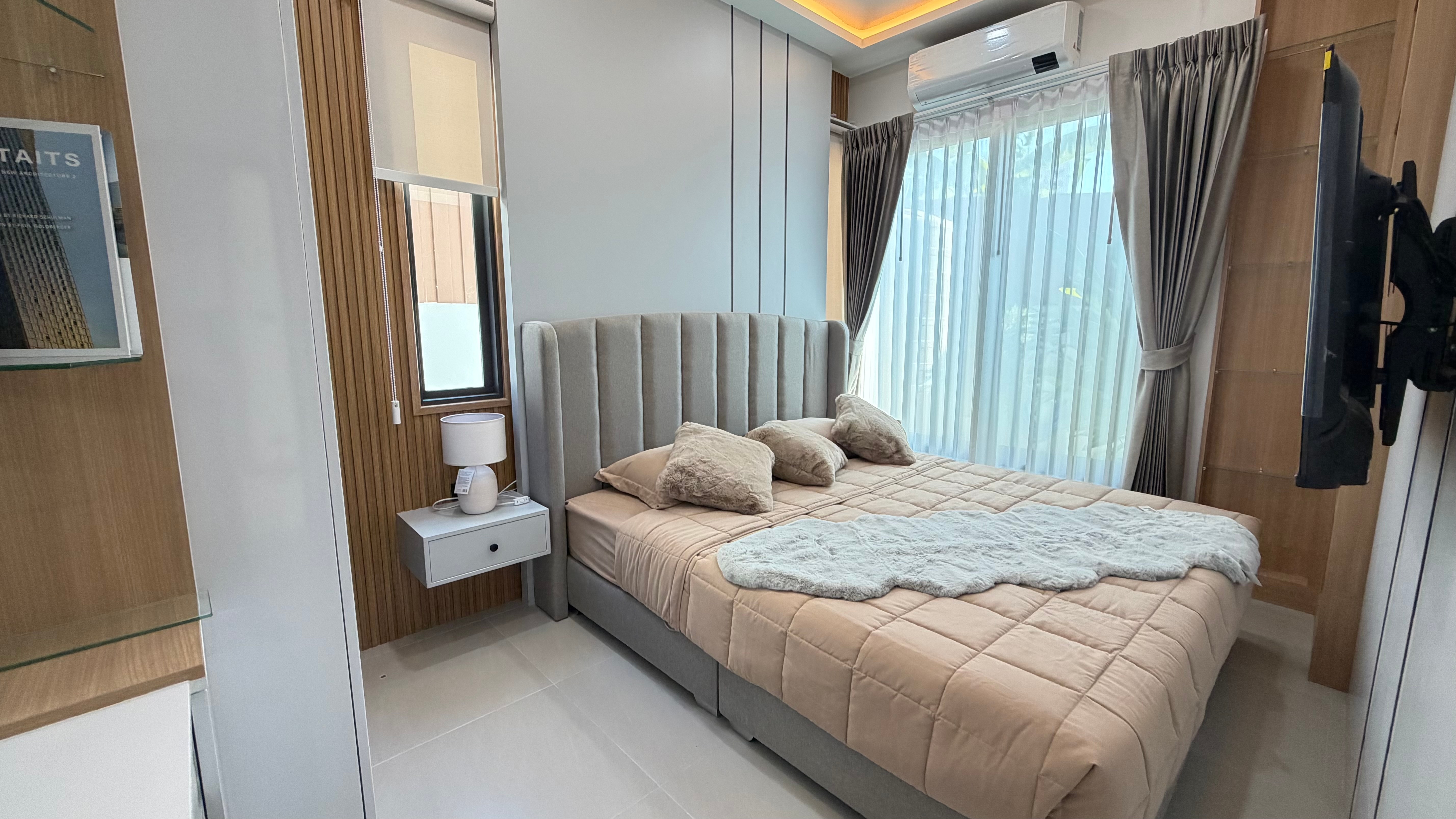 Newly renovated house in City center Pattaya photo 22