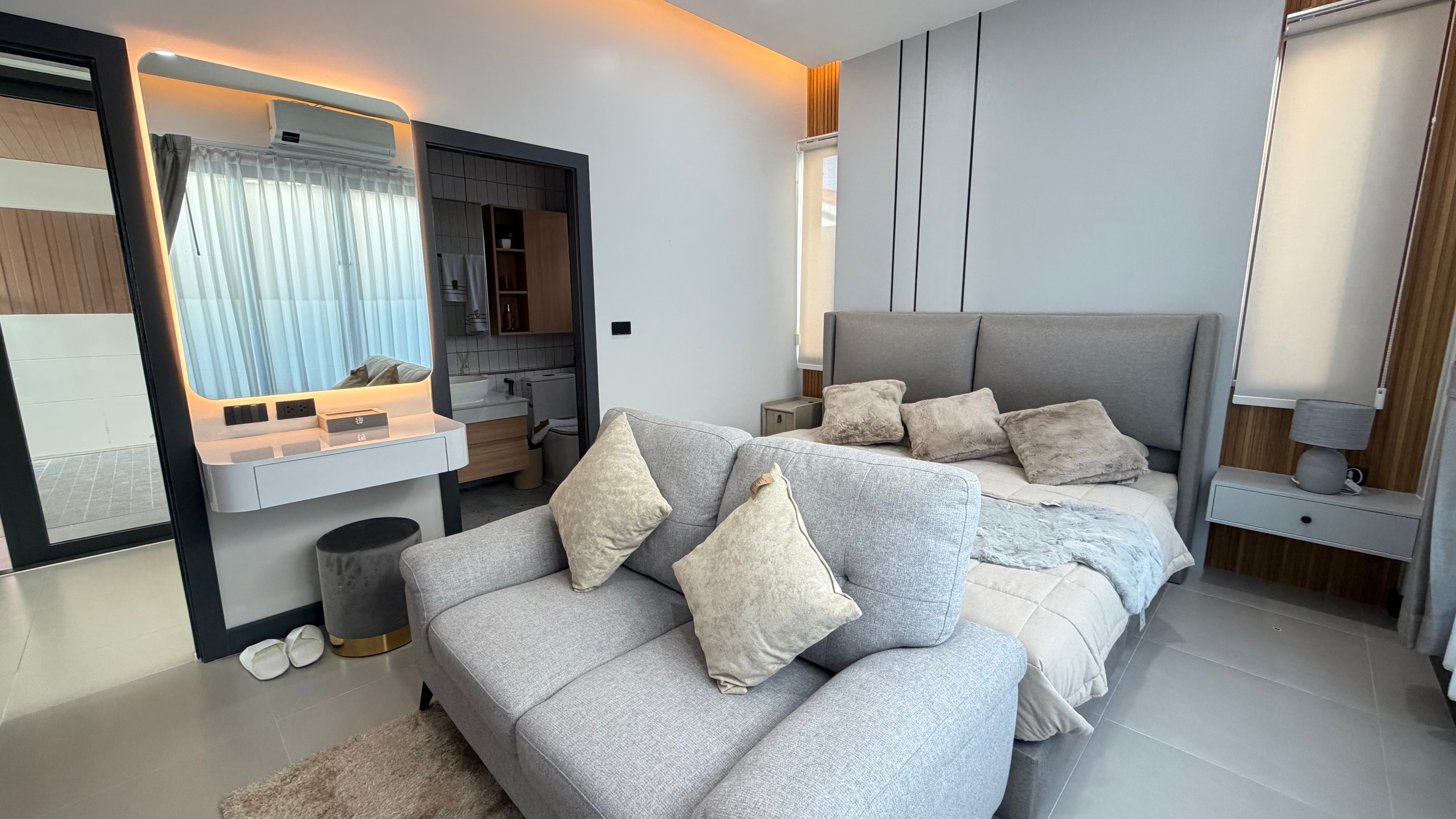 Newly renovated house in City center Pattaya photo 23