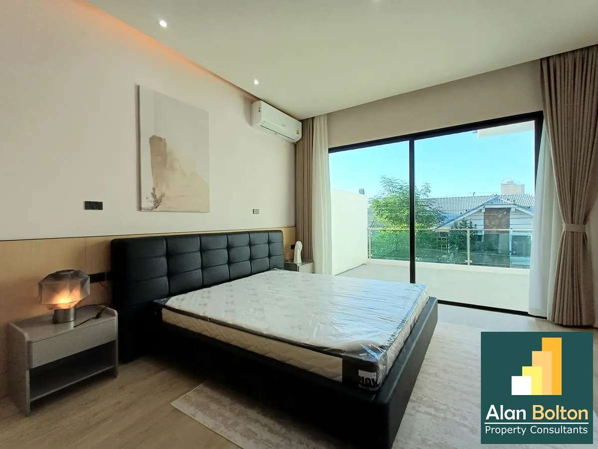 Grand Jomtien Villa photo 12
