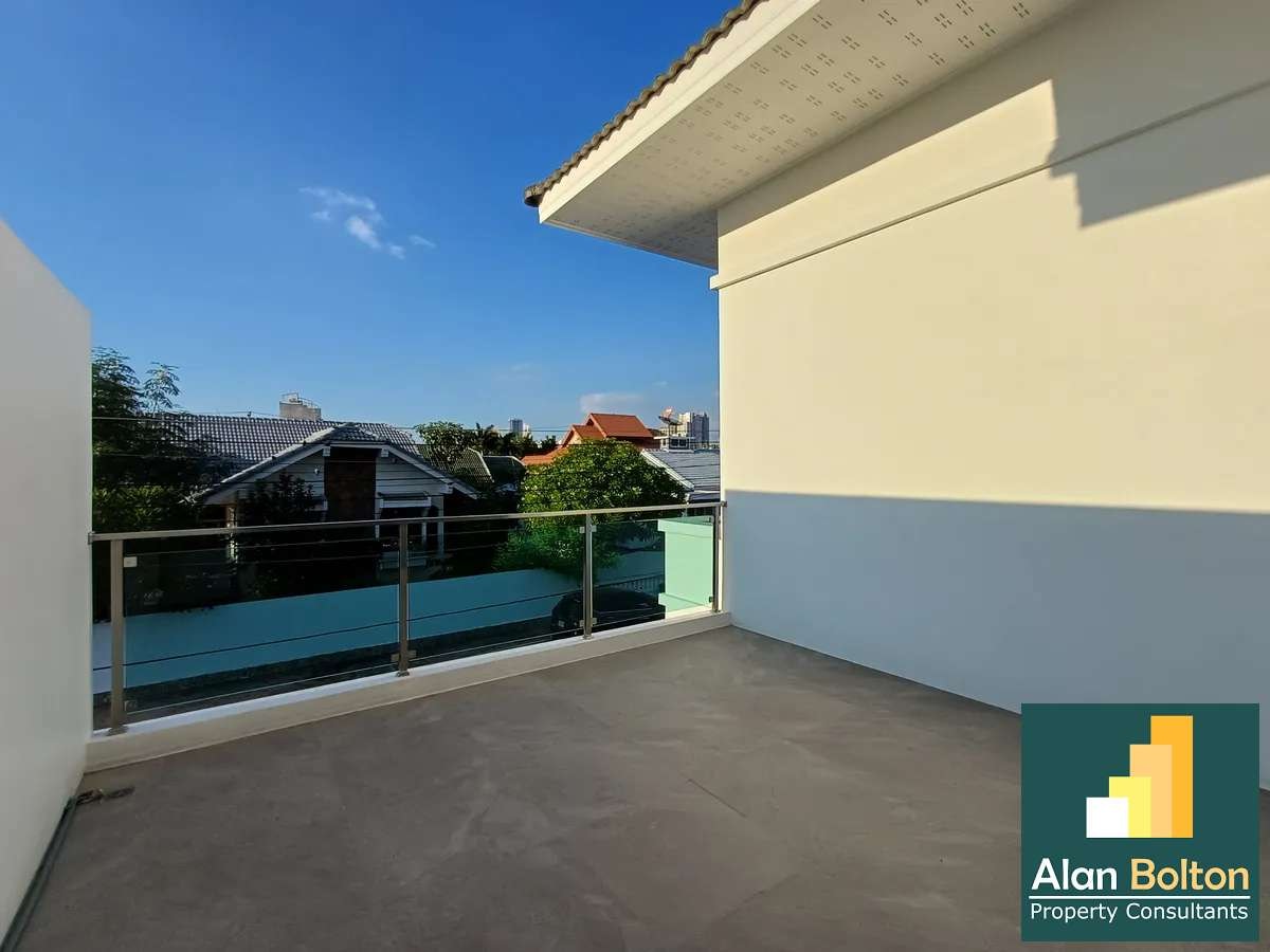 Grand Jomtien Villa photo 9