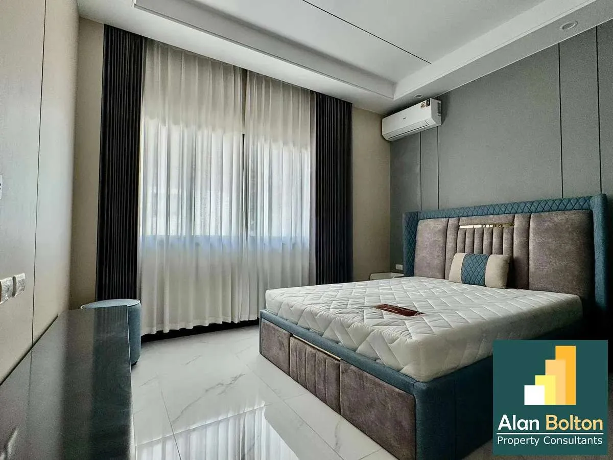 Pool Villa 4 Bedrooms 3 Bathrooms in Huay yai photo 7