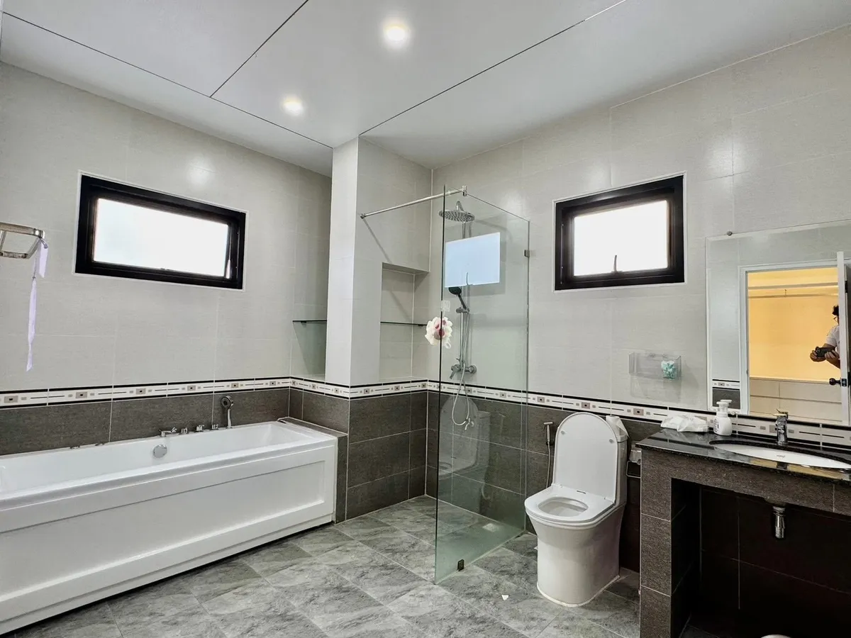 3 Bedrooms 2 Bathrooms in East Pattaya photo 19