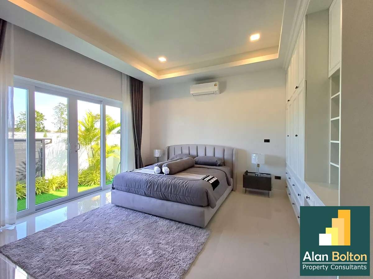 Huay Yai Park Villas photo 13