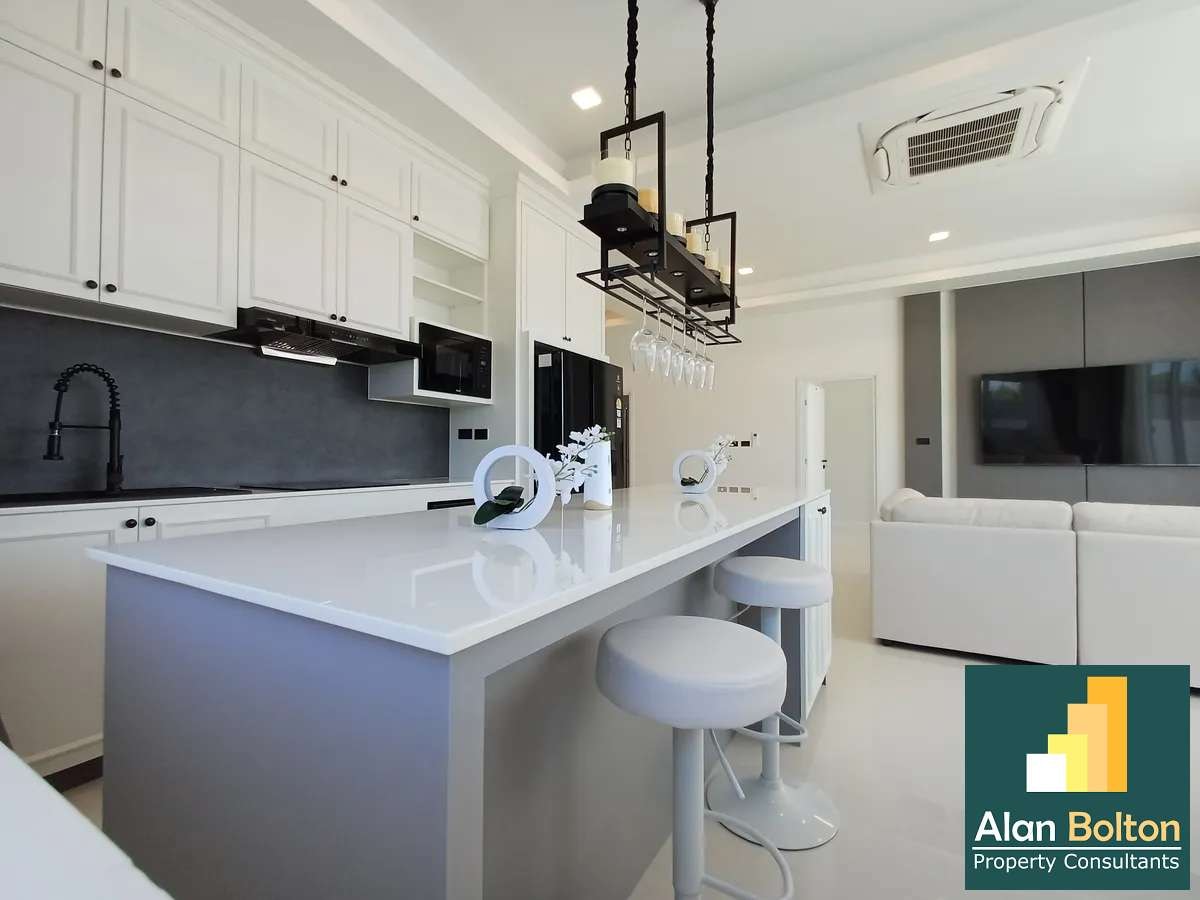 Huay Yai Park Villas photo 16