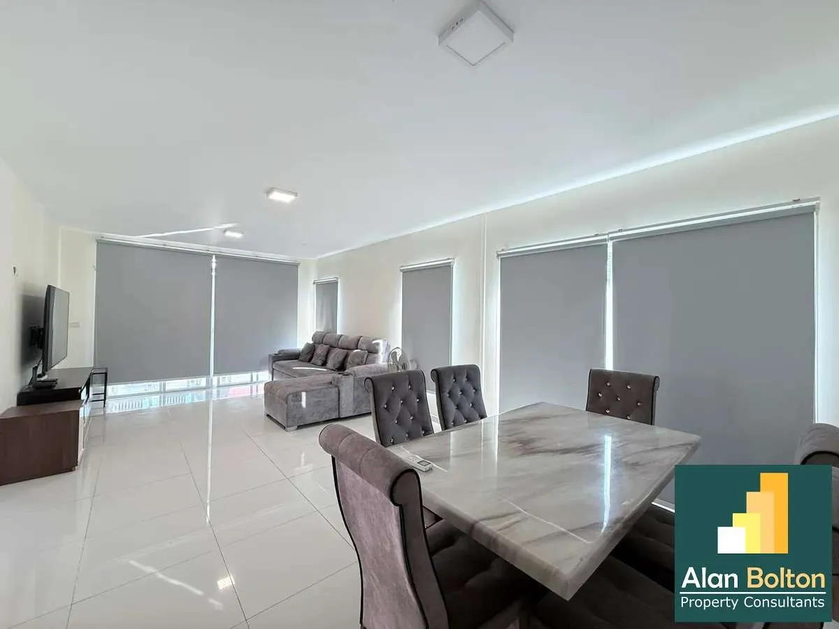 3 Bedroom 3 Bathroom for Rent photo 5