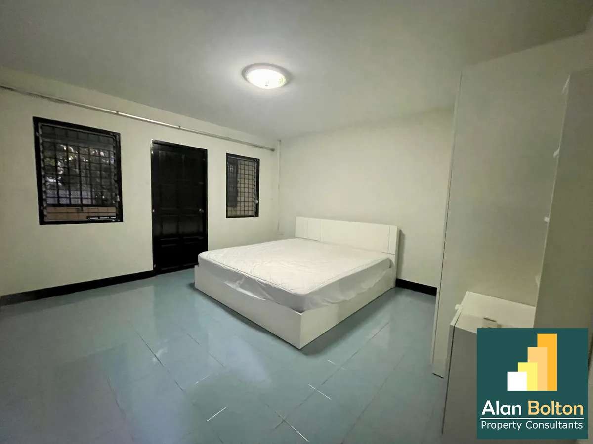 Townhome In Central Pattaya For Rent photo 12