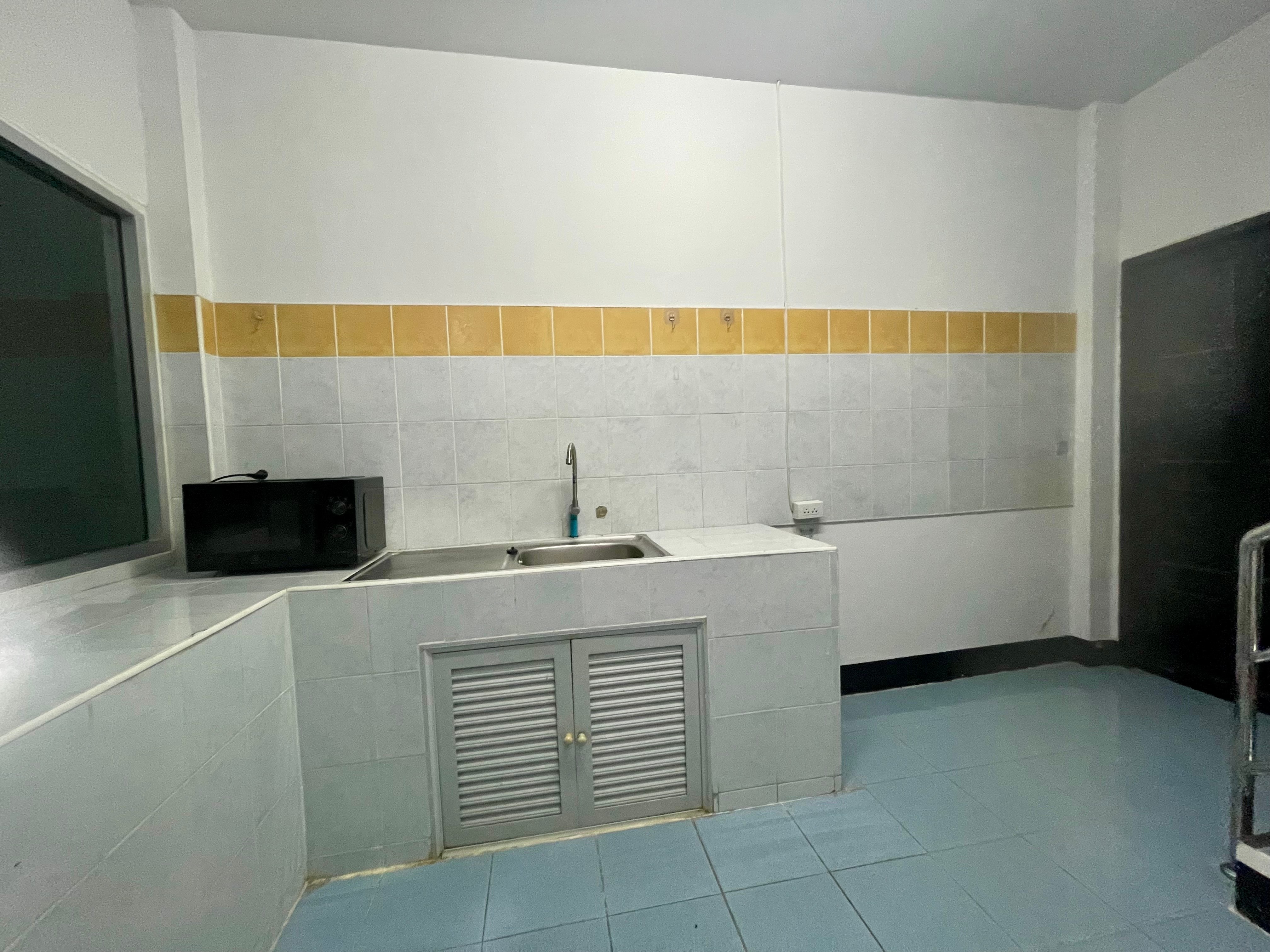 Townhome In Central Pattaya For Rent photo 24