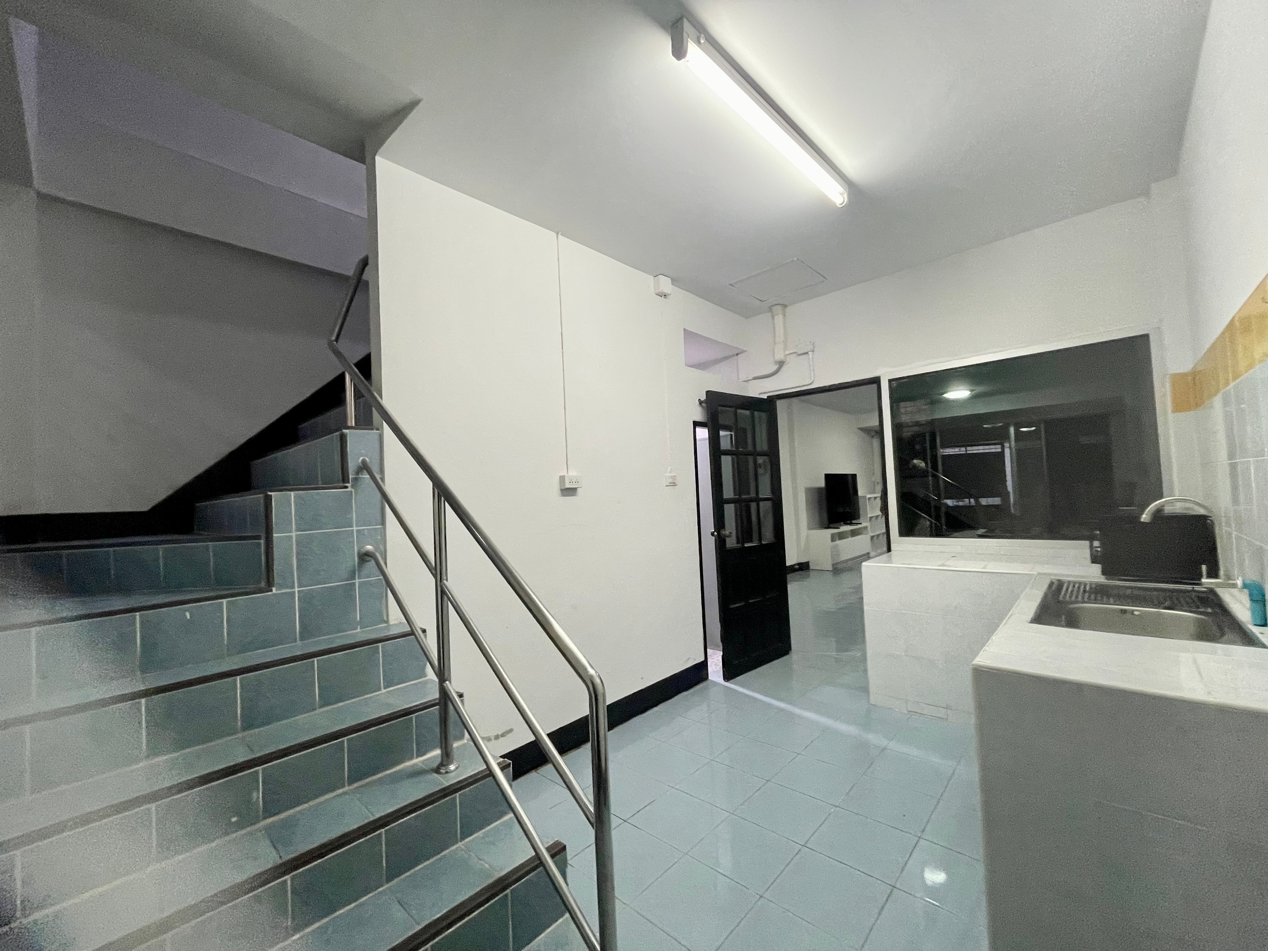 Townhome In Central Pattaya For Rent photo 22