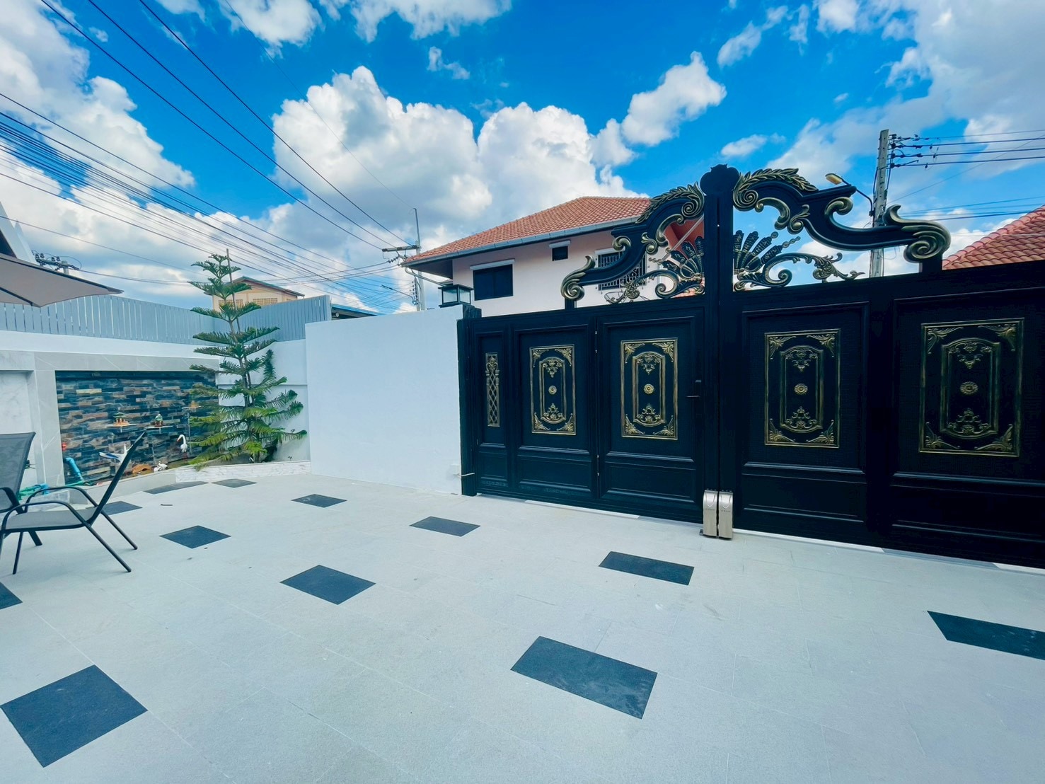 Newly House For Sale in Eakmongkol 8 photo 15