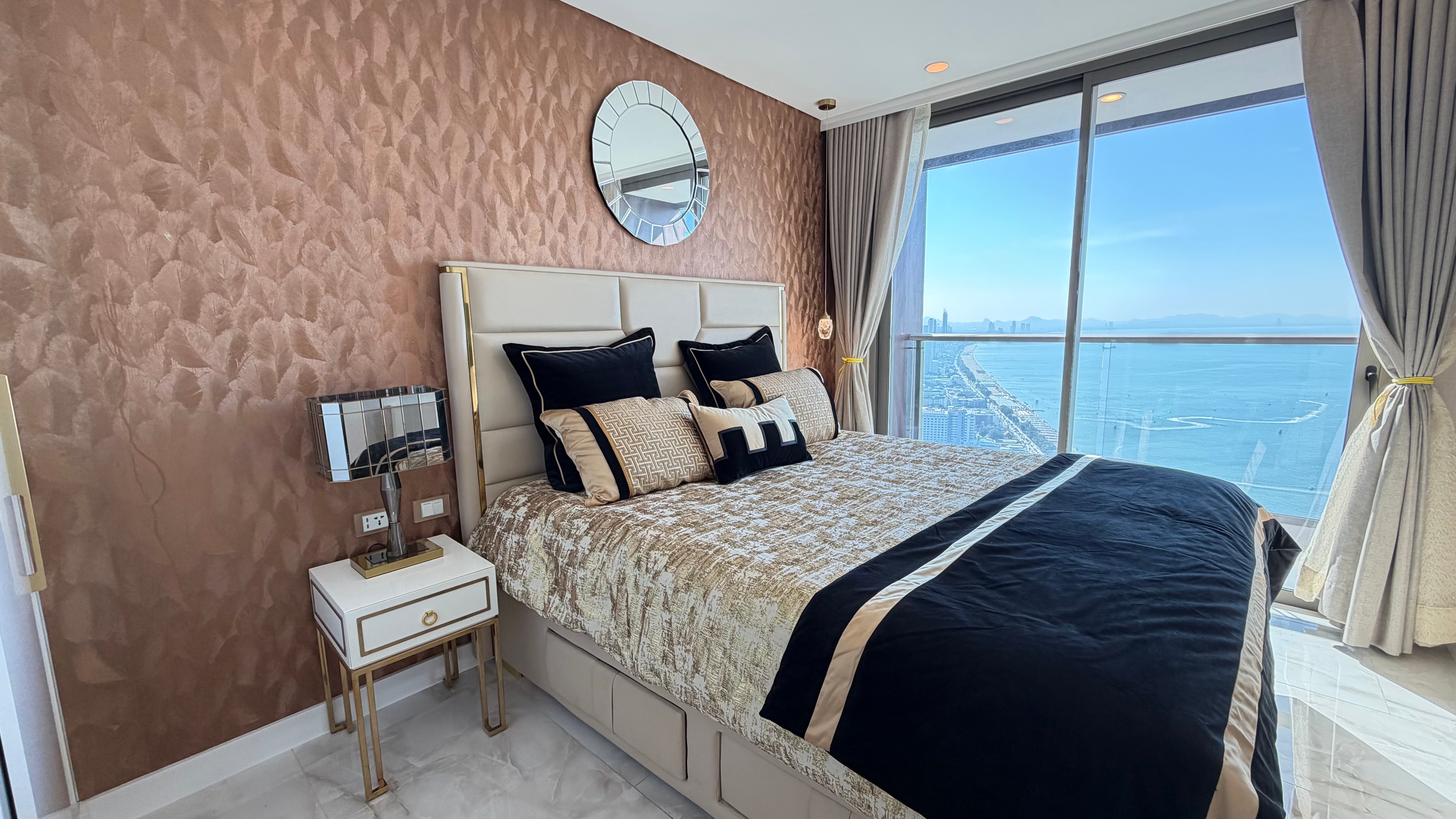 Ocean View Copacabana Condo For Sale photo 14