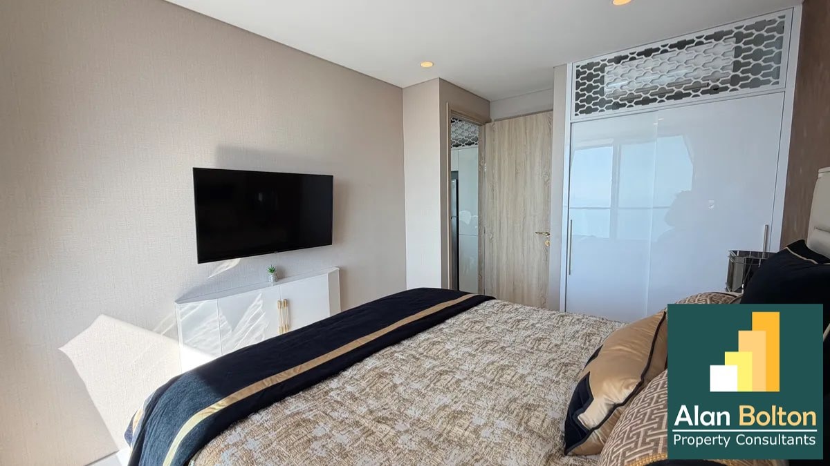 Ocean View Copacabana Condo For Sale photo 10