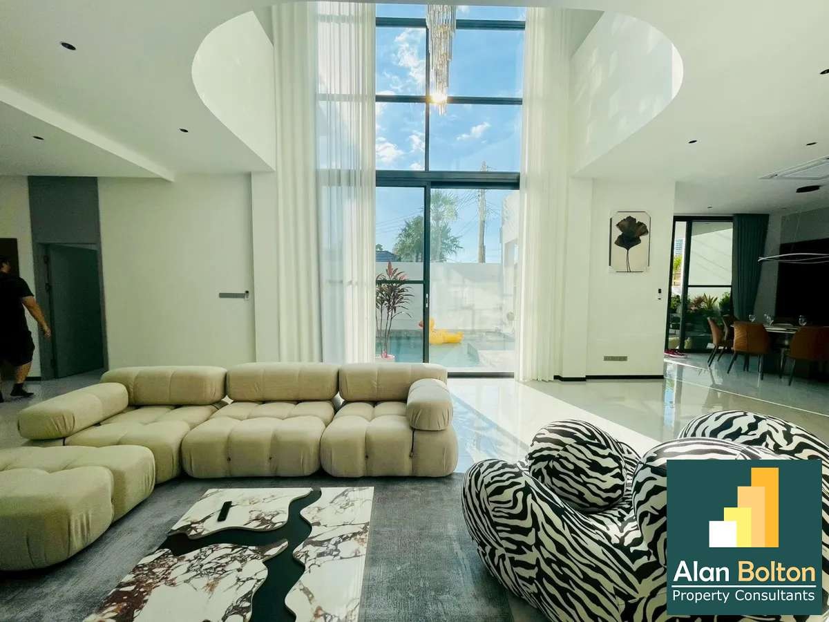 Brand New Pool Villa For Sale In Jomtien Condotel Village