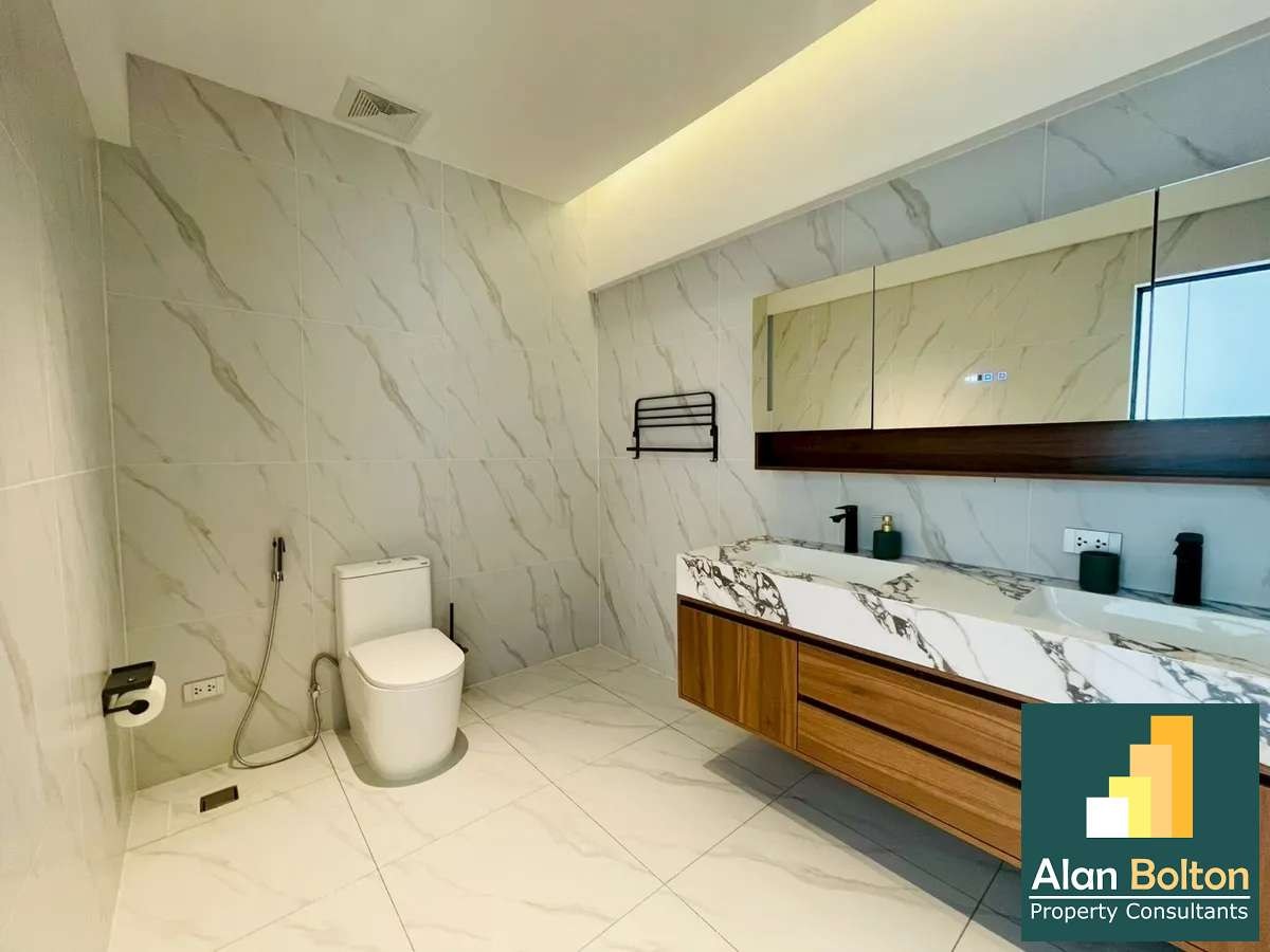 Brand New Pool Villa For Sale In Jomtien Condotel Village photo 13