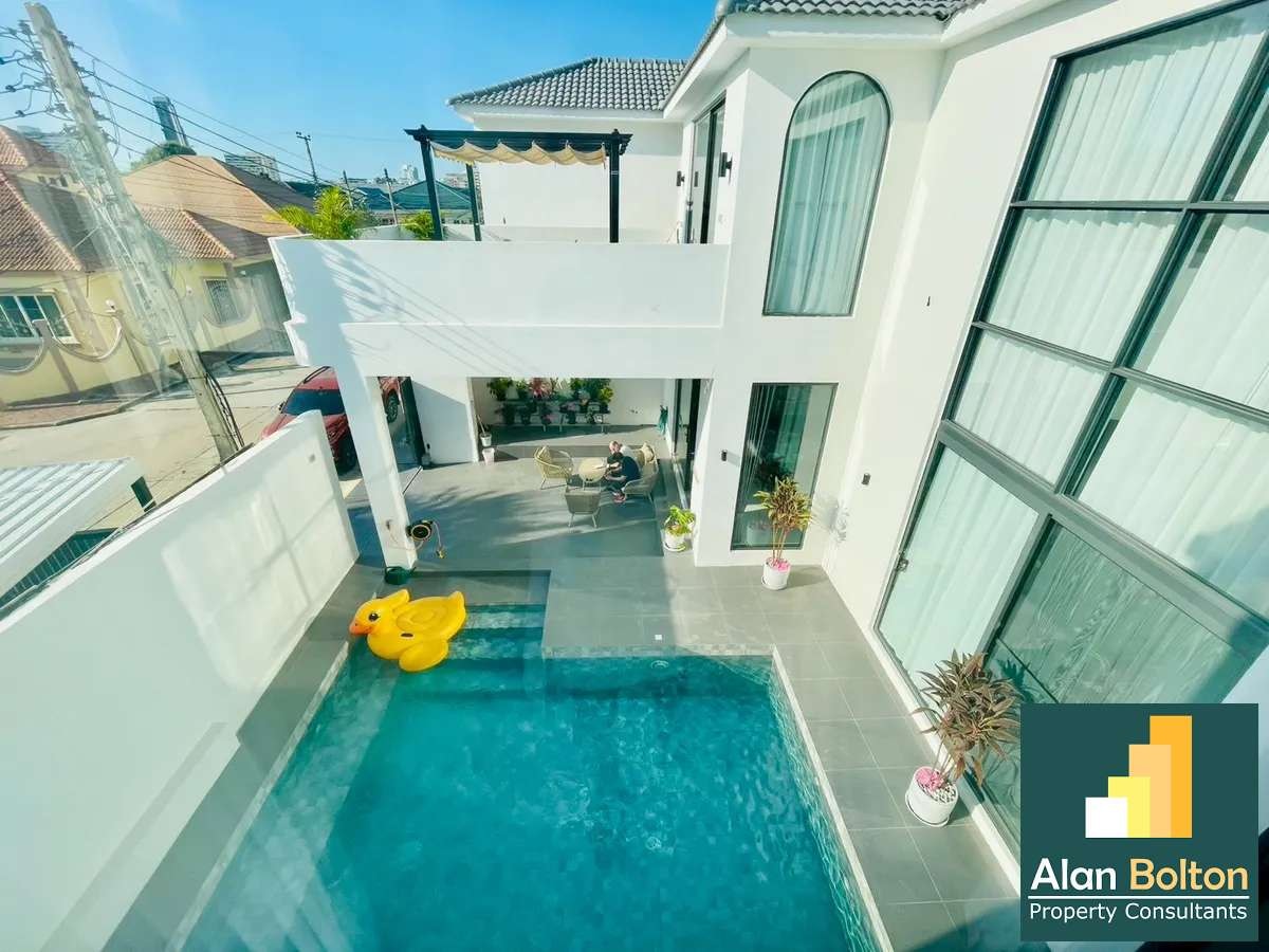 Brand New Pool Villa For Sale In Jomtien Condotel Village photo 7