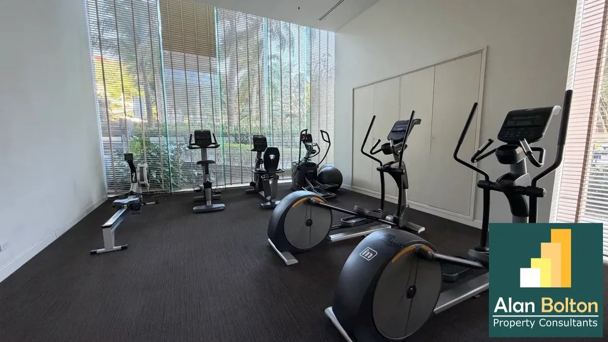 One Bedroom Condo For Sale In Prahtamnak photo 2