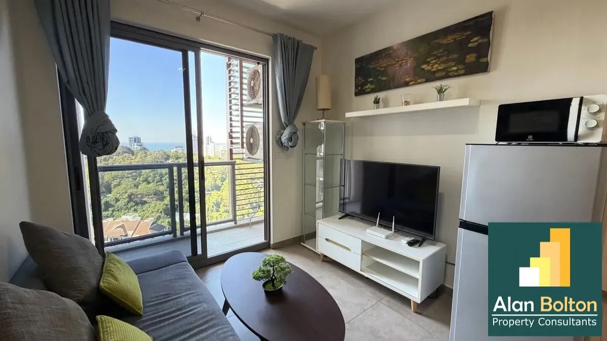 One Bedroom Condo For Sale In Prahtamnak photo 3