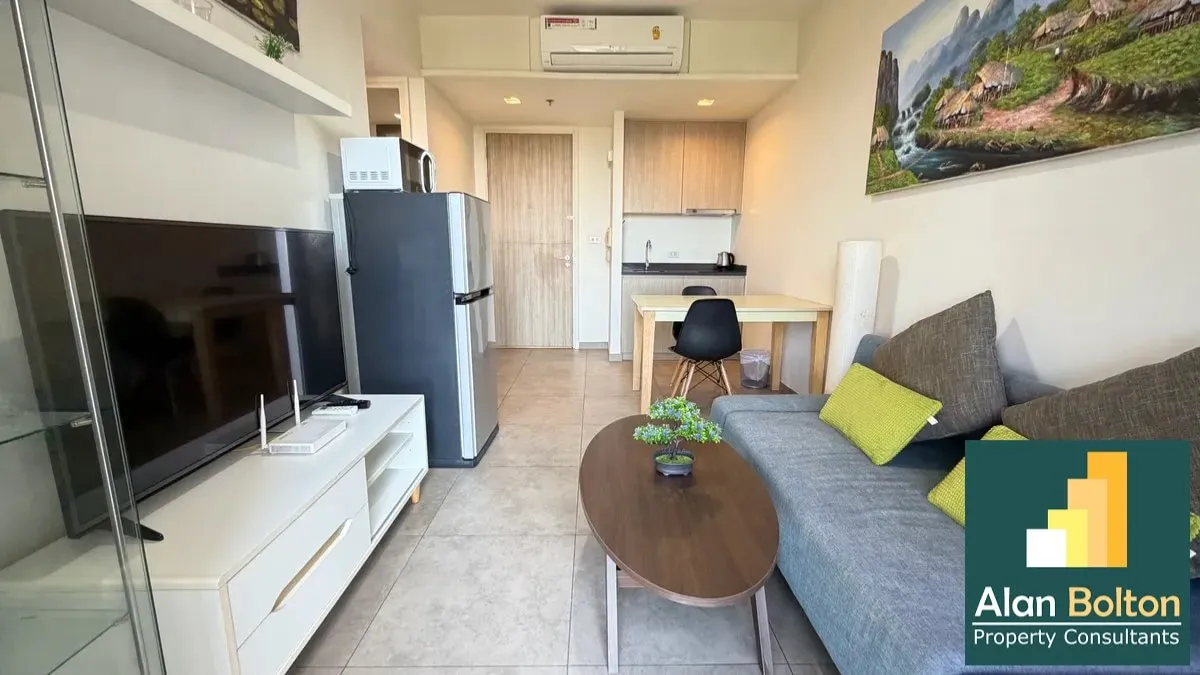 One Bedroom Condo For Sale In Prahtamnak photo 4