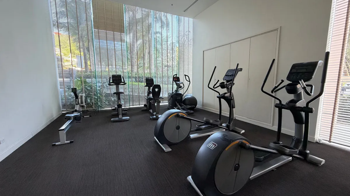One Bedroom Condo For Sale In Prahtamnak photo 7