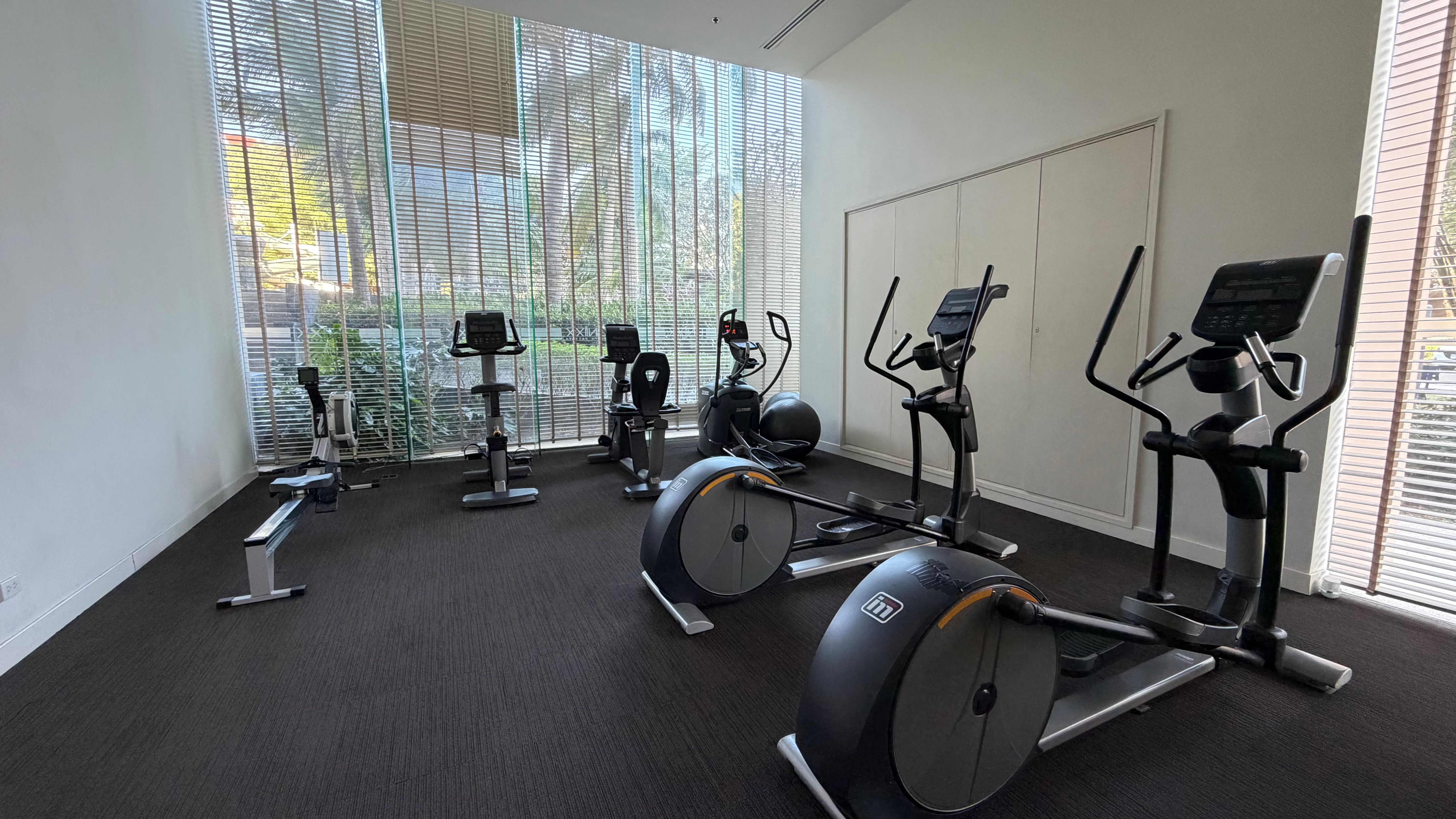 One Bedroom Condo For Sale In Prahtamnak photo 7