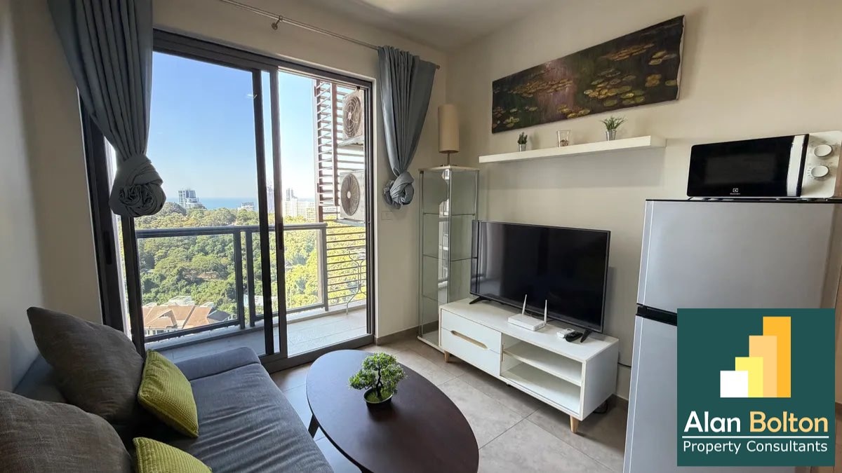 One Bedroom Condo For Sale In Prahtamnak photo 3