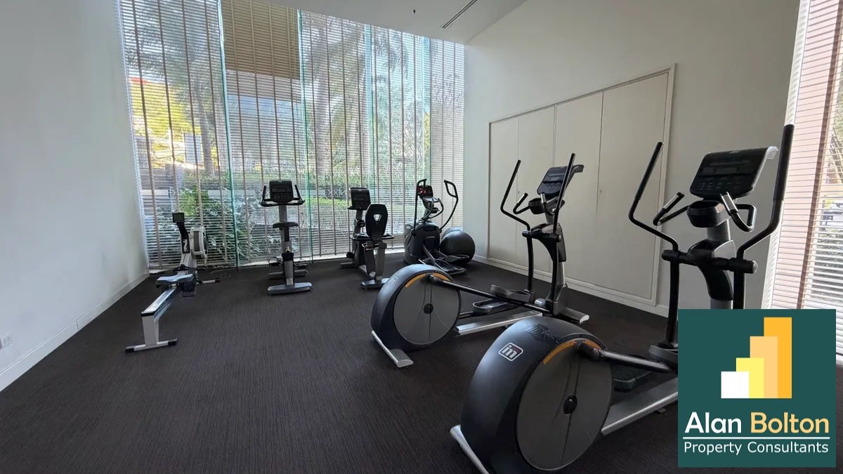 One Bedroom Condo For Sale In Prahtamnak photo 2
