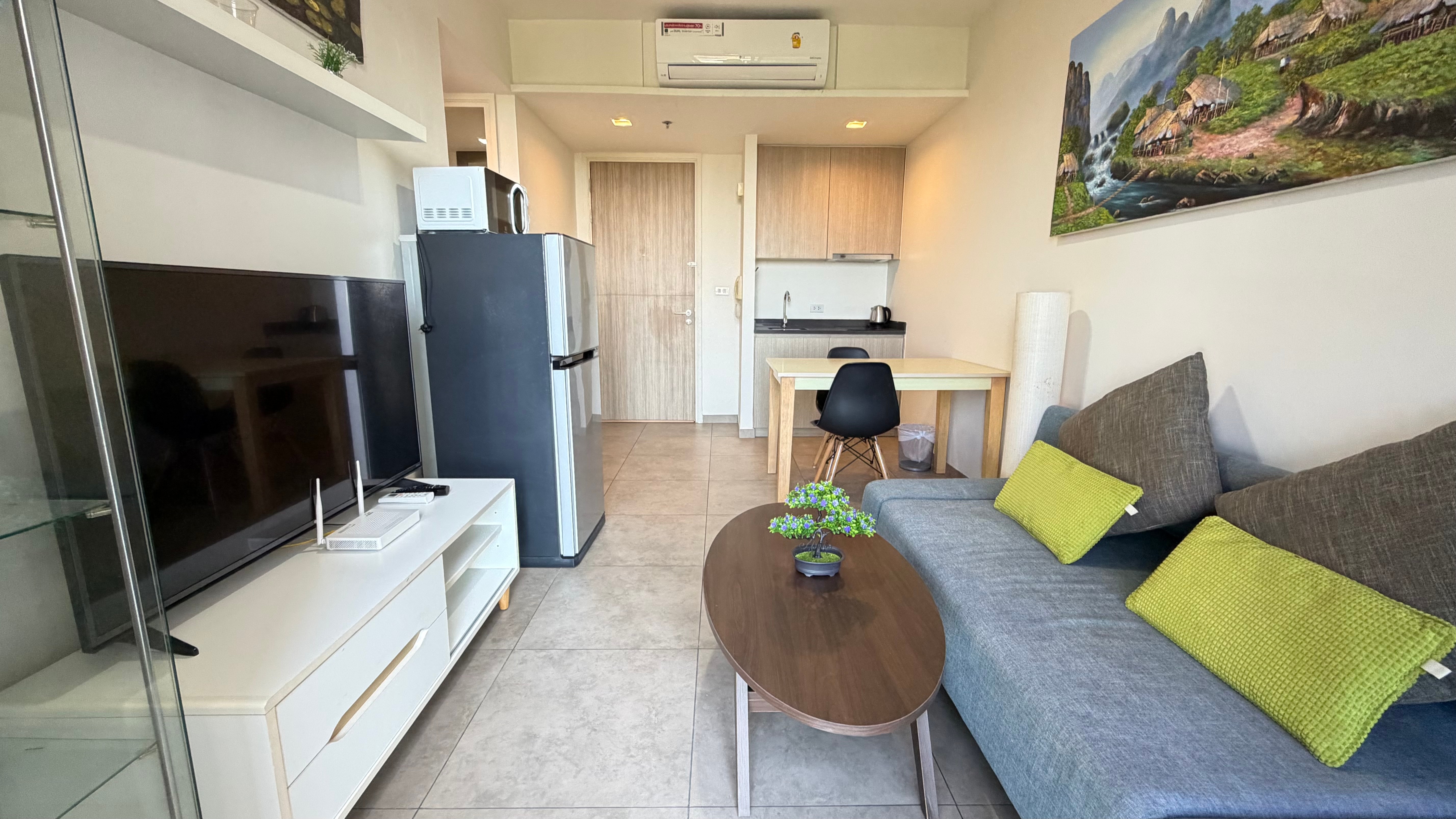 One Bedroom Condo For Sale In Prahtamnak photo 11