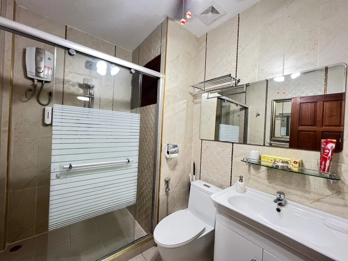 Building for sale With 5 separate Apartments in Pratumnak photo 50