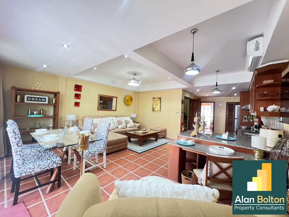 Building for sale With 5 separate Apartments in Pratumnak photo 27