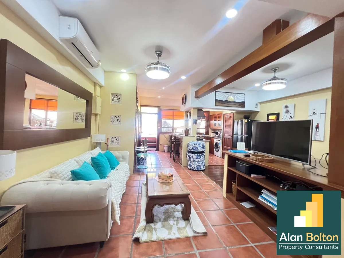 Building for sale With 5 separate Apartments in Pratumnak photo 7