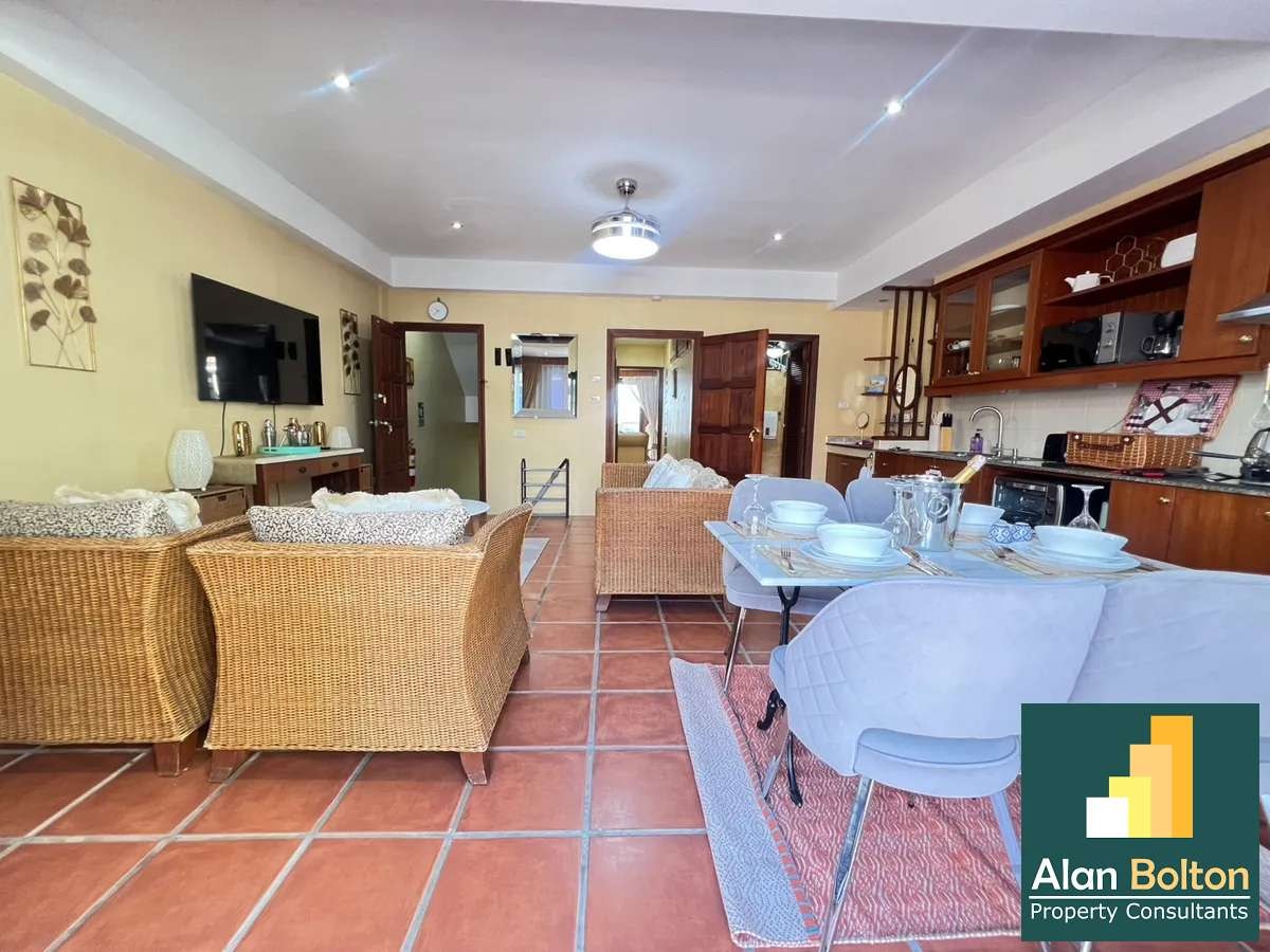 Building for sale With 5 separate Apartments in Pratumnak photo 30