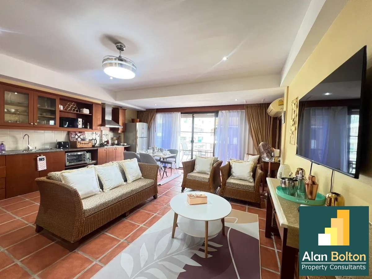 Building for sale With 5 separate Apartments in Pratumnak photo 25