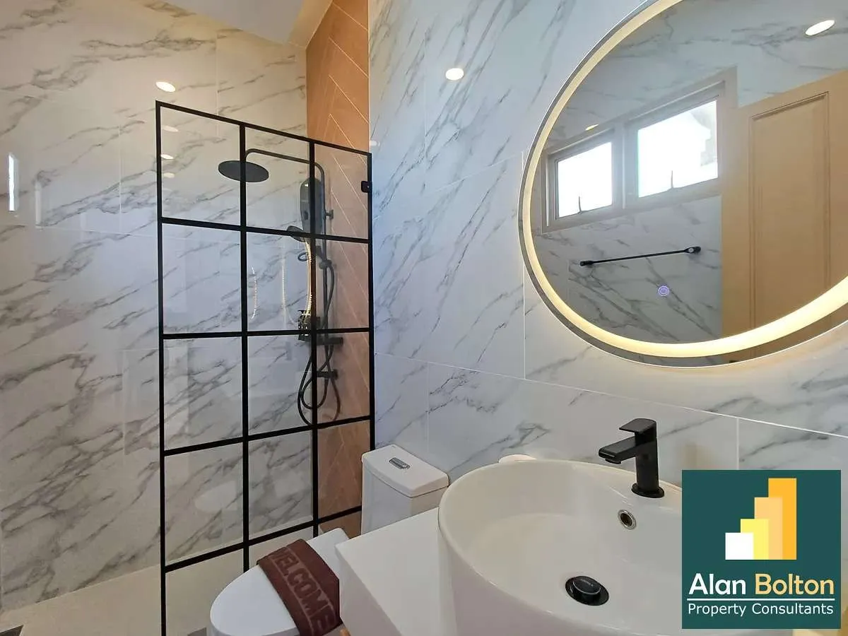 Mediterranean Pool Villa 5 bedrooms 7 bathrooms in East Pattaya for Sale photo 17