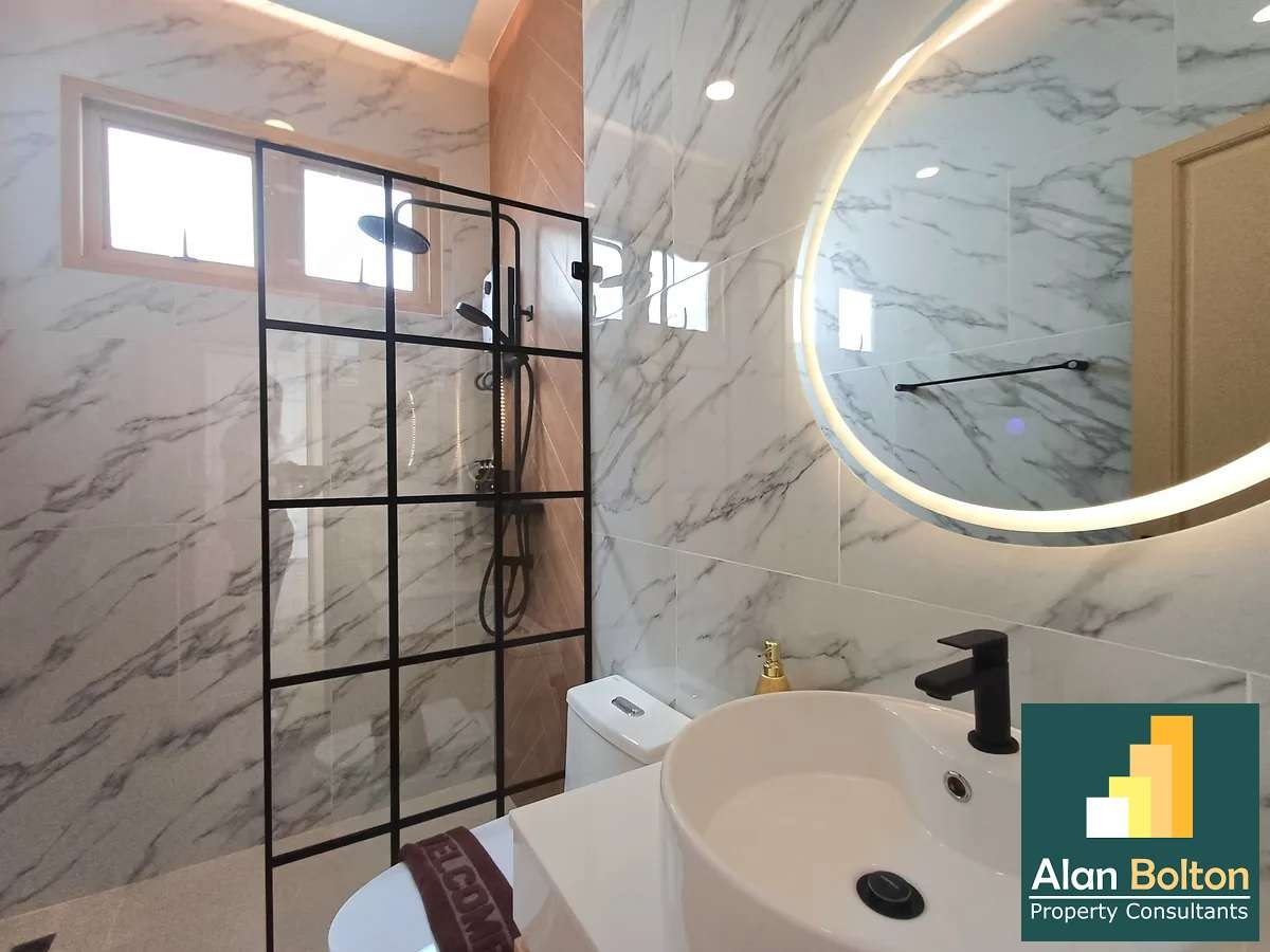 Mediterranean Pool Villa 5 bedrooms 7 bathrooms in East Pattaya for Sale photo 19