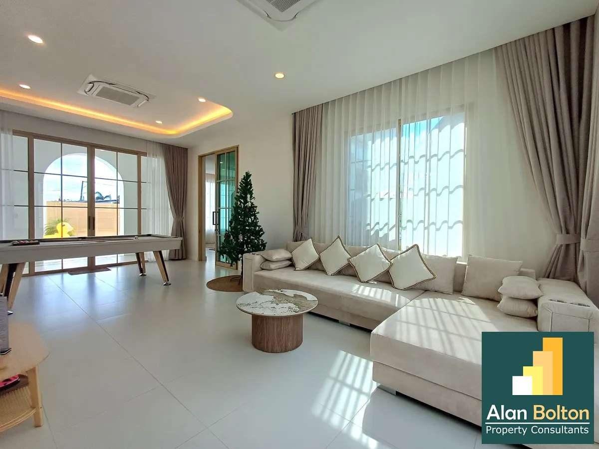 Mediterranean Pool Villa 5 bedrooms 7 bathrooms in East Pattaya for Sale photo 7