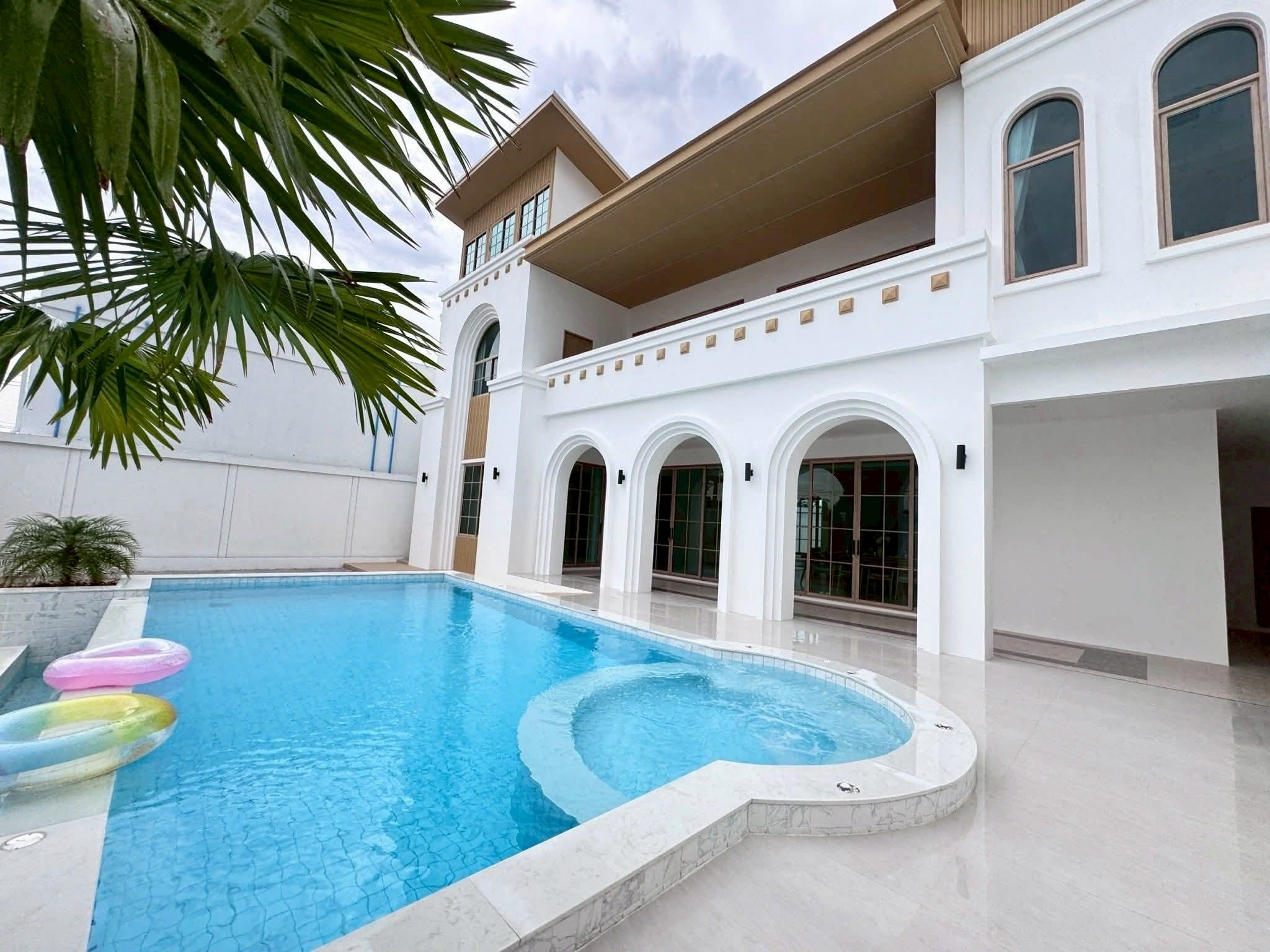 Mediterranean Pool Villa 5 bedrooms 7 bathrooms in East Pattaya for Sale photo 23