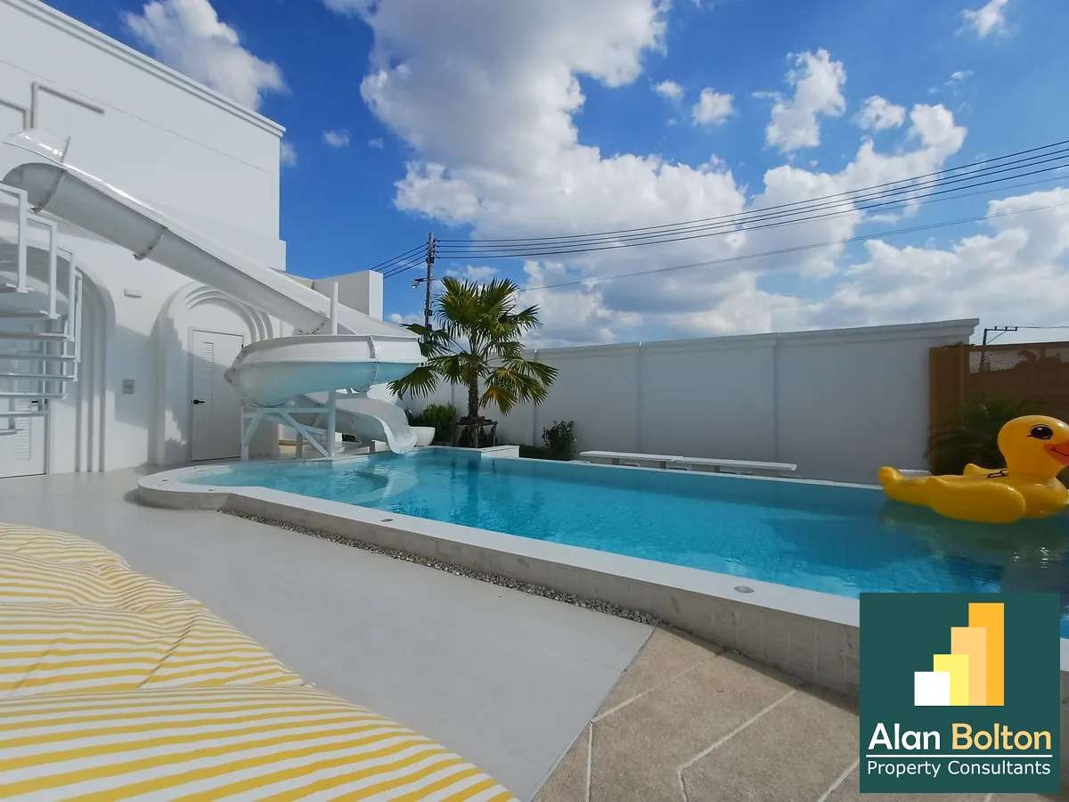 Mediterranean Pool Villa 5 bedrooms 7 bathrooms in East Pattaya for Sale photo 6