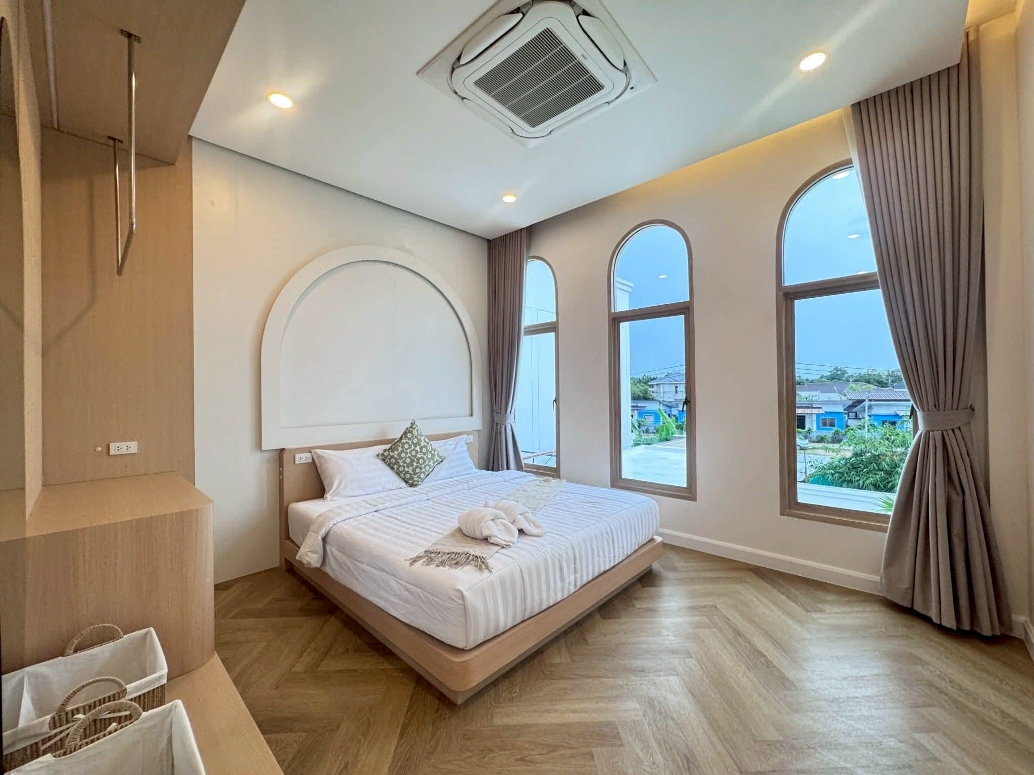 Mediterranean Pool Villa 5 bedrooms 7 bathrooms in East Pattaya for Sale photo 28