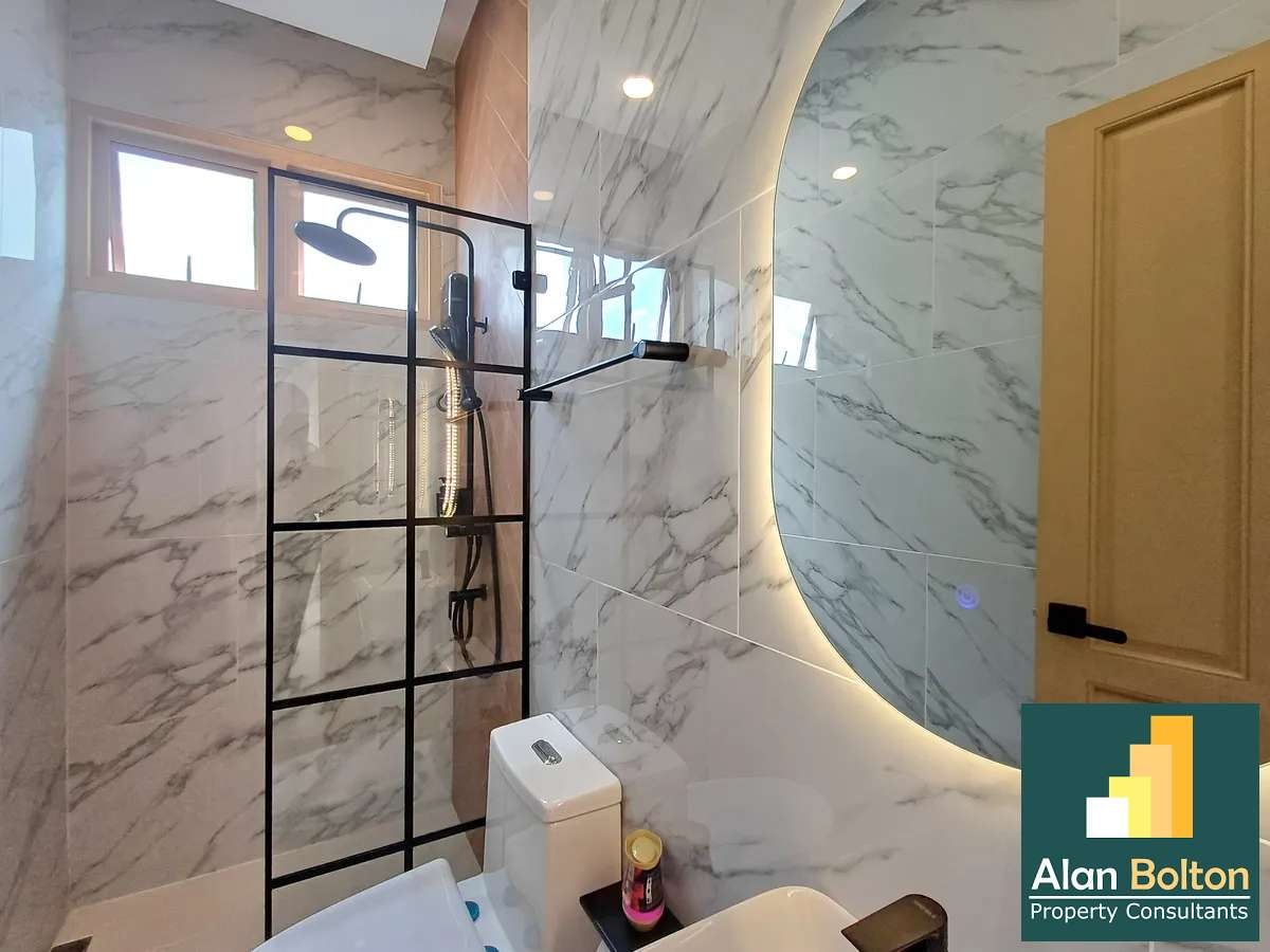 Mediterranean Pool Villa 5 bedrooms 7 bathrooms in East Pattaya for Sale photo 15