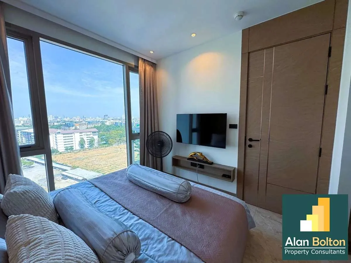Like New Luxury Ocean View 1 Bed 1 Bath Condo In Jomtien photo 20