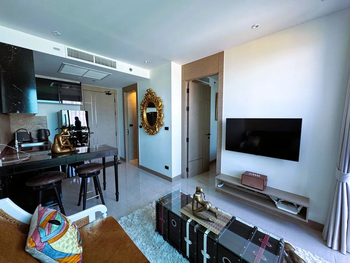 Like New Luxury Ocean View 1 Bed 1 Bath Condo In Jomtien photo 25