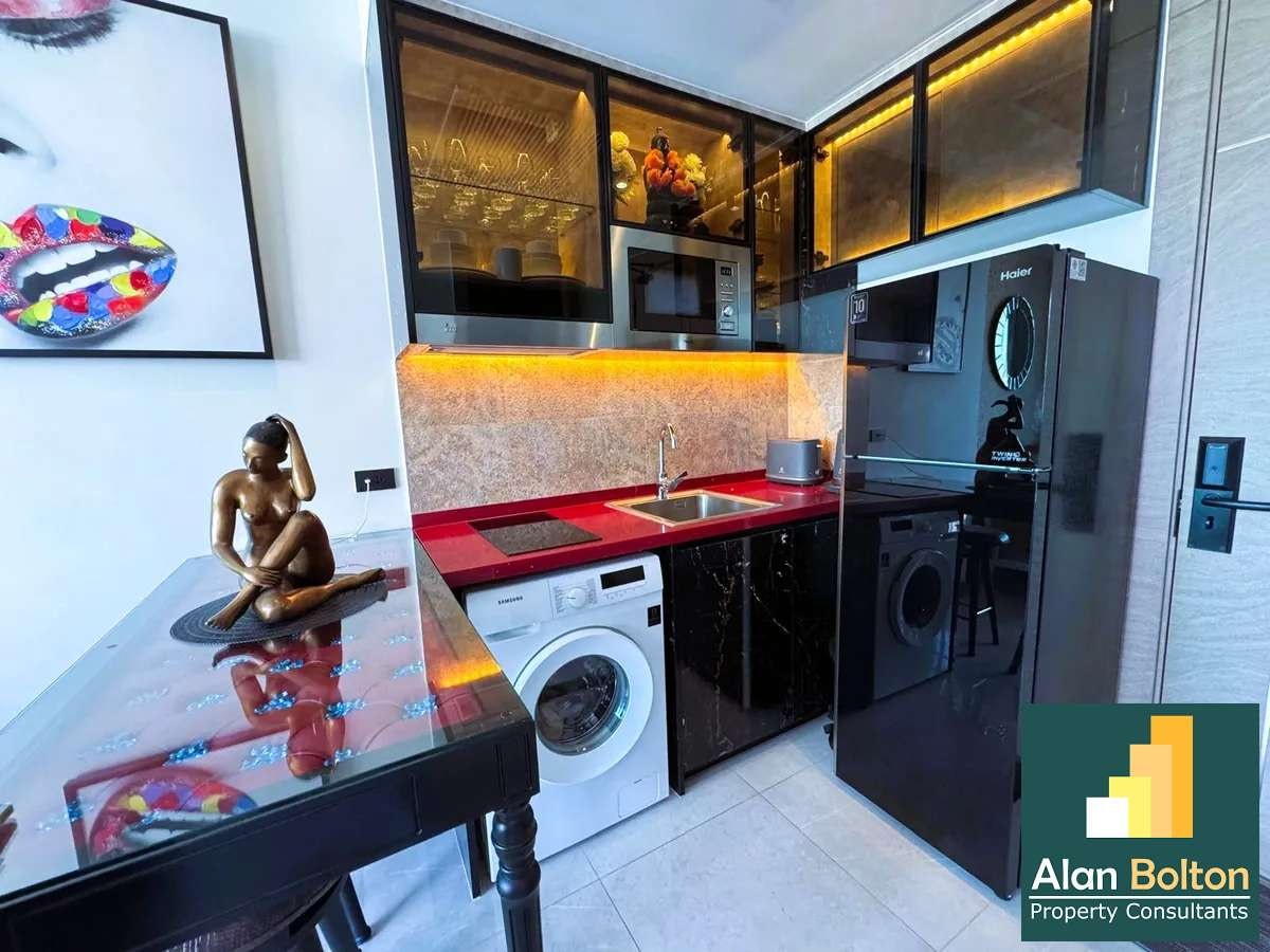 Like New Luxury Ocean View 1 Bed 1 Bath Condo In Jomtien photo 6