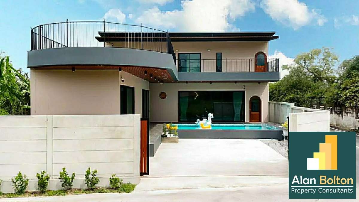 Brand New Luxury 4Bed 5Bath Private Pool Villa In North Pattaya