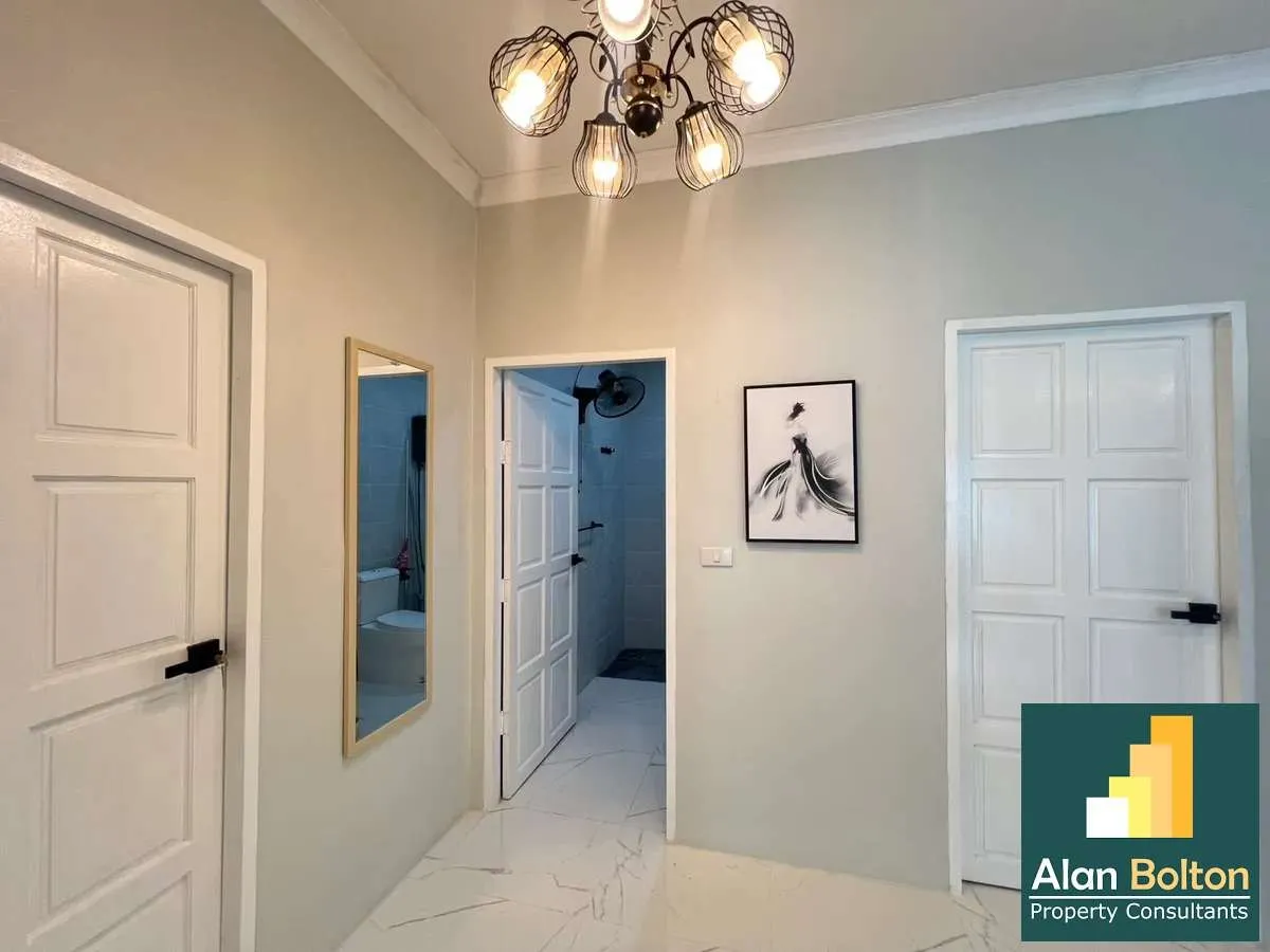 Brand-New Renovated 3-Bedroom Home Near Mabprachan Lake – For Rent 30,000 THB/month photo 11