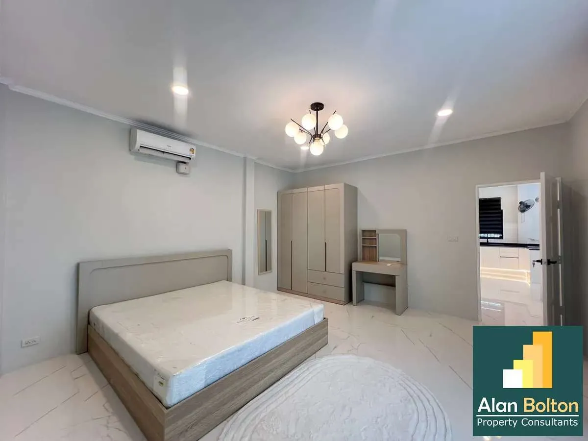 Brand-New Renovated 3-Bedroom Home Near Mabprachan Lake – For Rent 30,000 THB/month photo 5