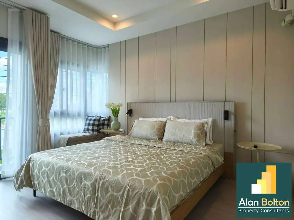 4 Bedroom House For Rent in Pattaya photo 10